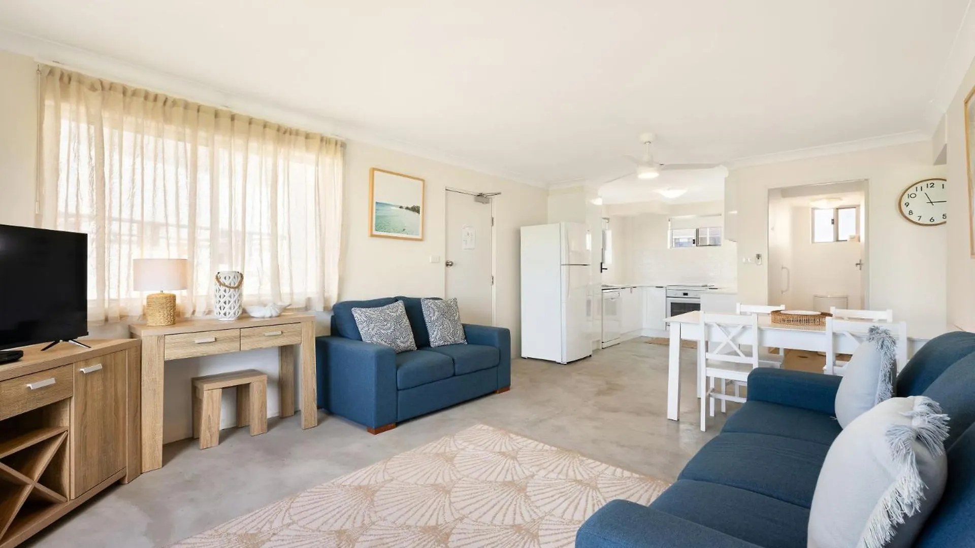 Absolute Beachfront Apartment 3B Lennox Head