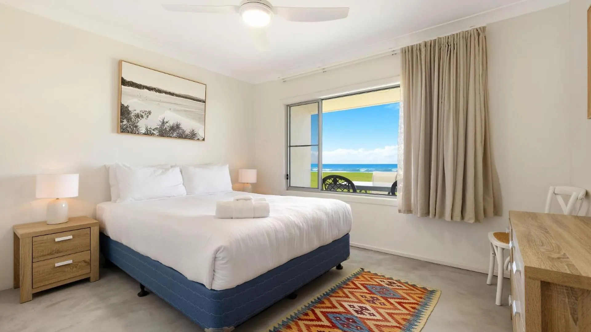 Absolute Beachfront Apartment 3B Lennox Head Australia