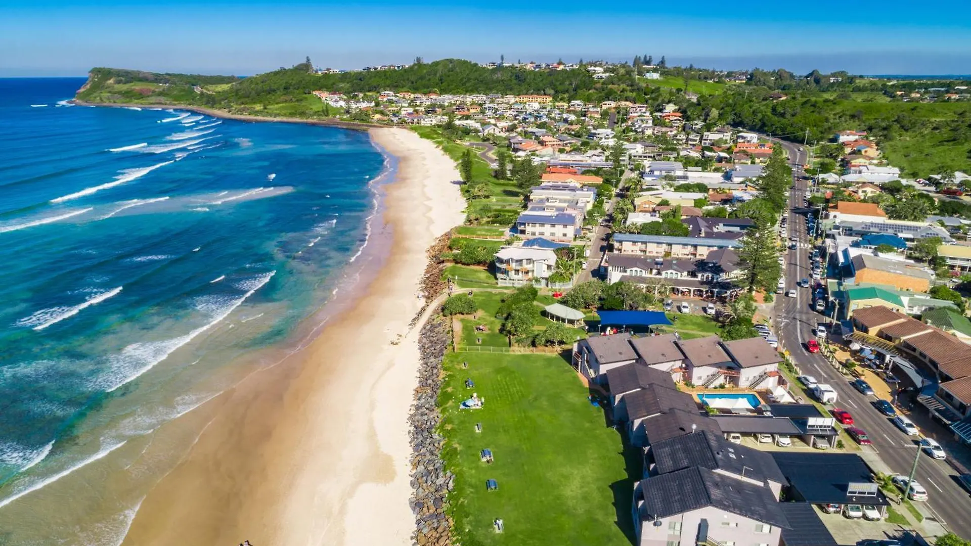 Absolute Beachfront Apartment 3B Lennox Head Australia