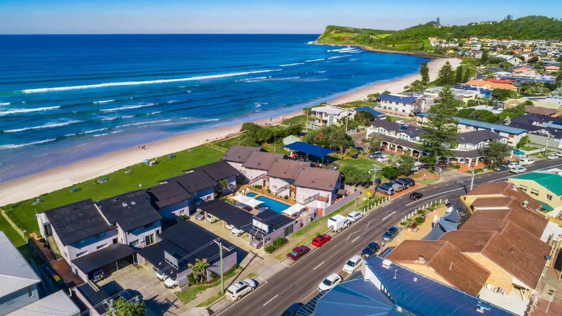 Absolute Beachfront Apartment 3B Lennox Head 0*,  Australia